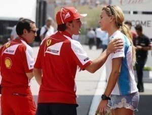 Carmen Jordá / GP3 Series, Bamboo Engineering / 2013Carmen Jordá met Fernando Alonso / 2013