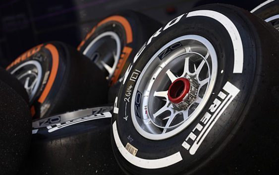 Pirelli Tyre Test / Abu Dhabi