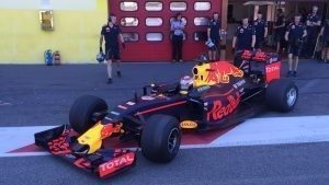 pic-1 / SECOND TEST WITH RED BULL RACING: Sébastien Buemi tests at Mugello, THE WIDER TYRES FOR NEXT SEASON